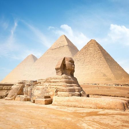 Pyramids Home Guest House Kafrat al Jabal Exterior foto