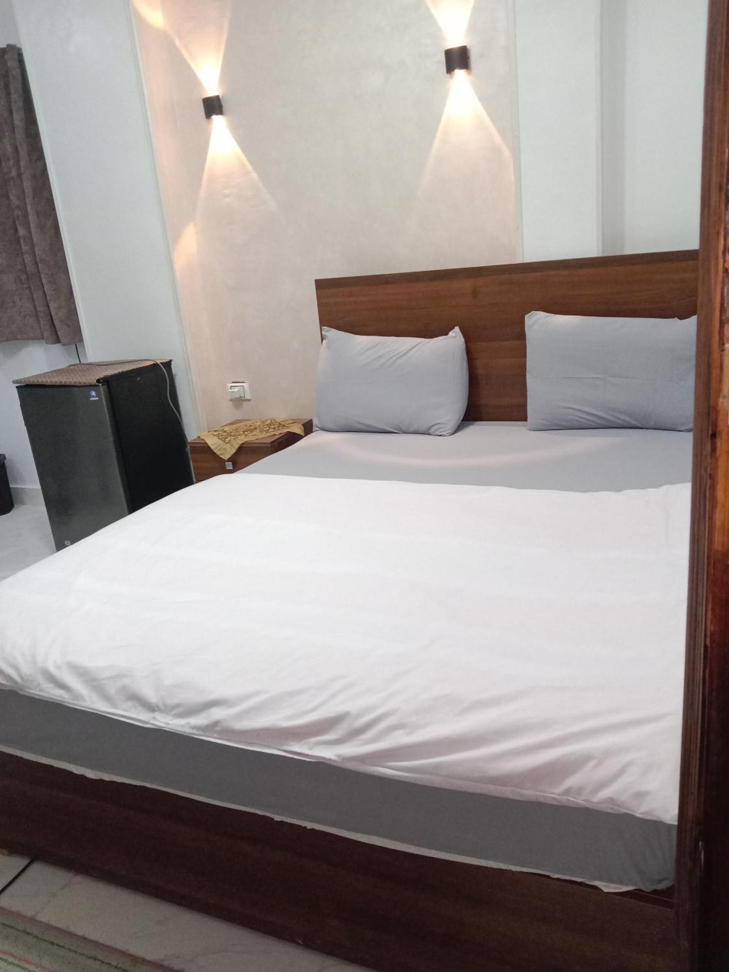 Pyramids Home Guest House Kafrat al Jabal Exterior foto