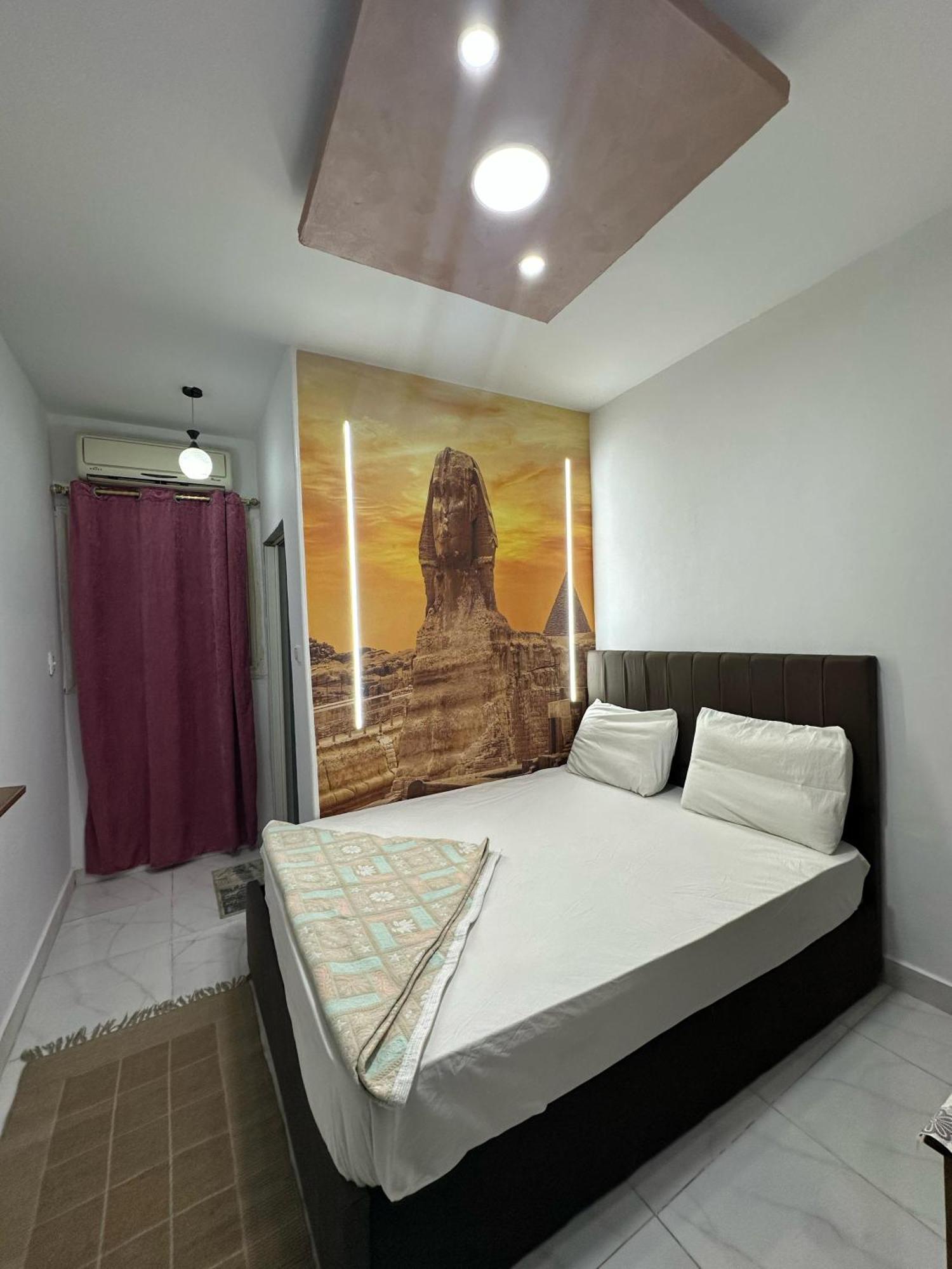 Pyramids Home Guest House Kafrat al Jabal Exterior foto